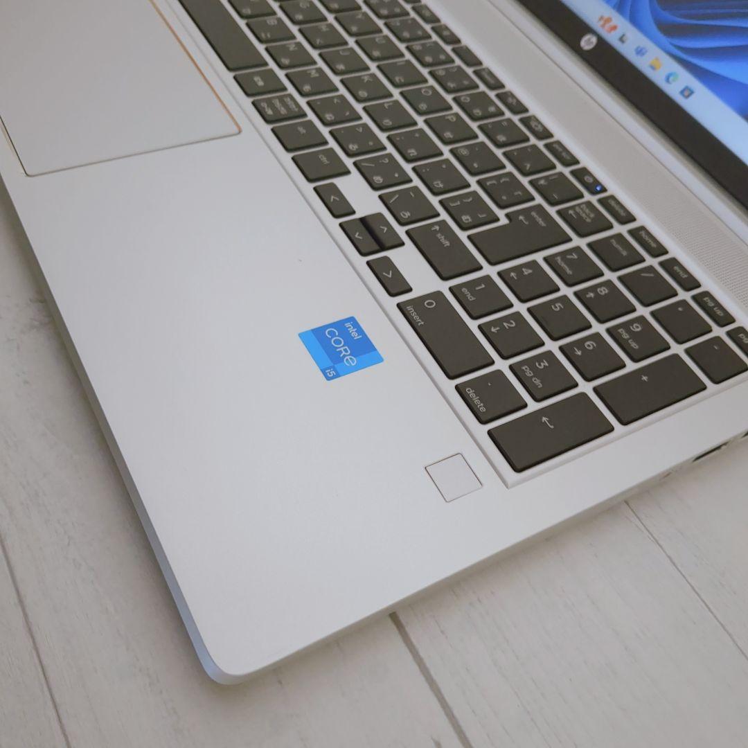 ① ProBook 450 G10 16GB 256GB MS Office