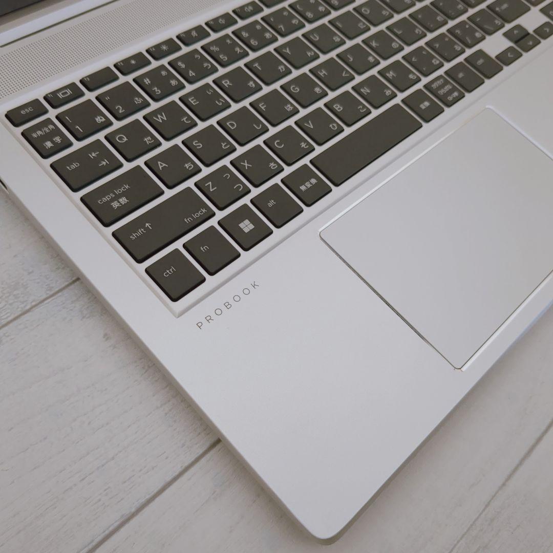 ① ProBook 450 G10 16GB 256GB MS Office