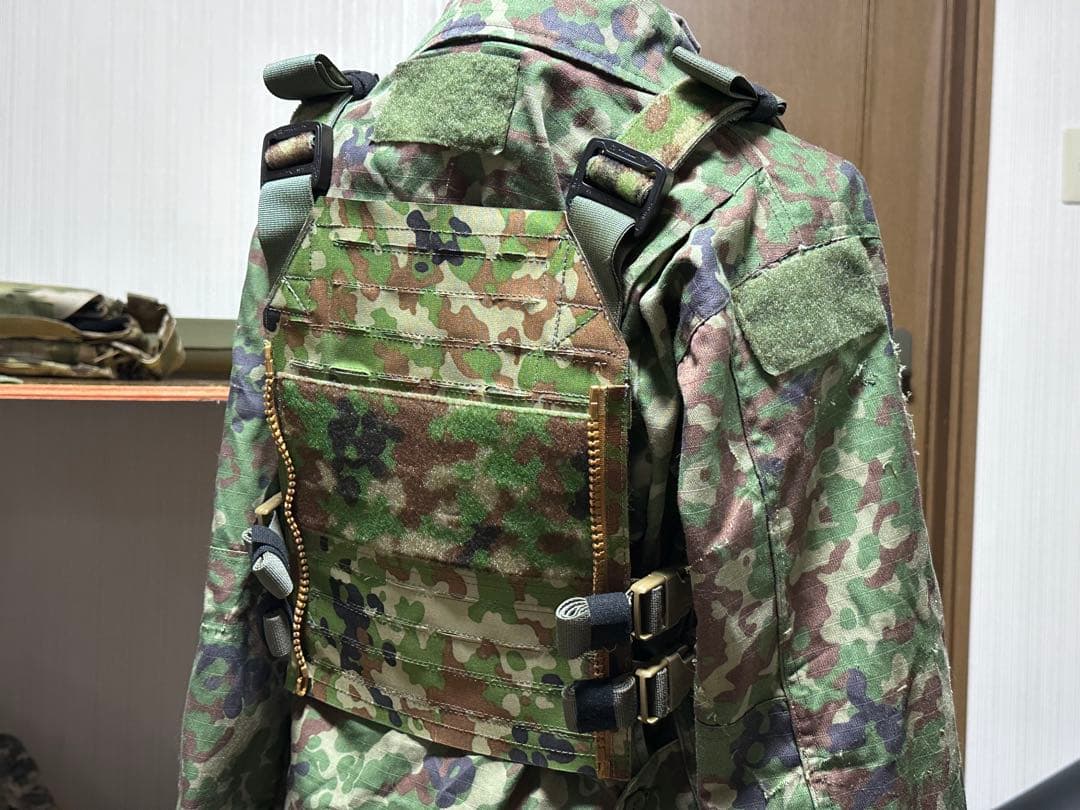 陸自迷彩　プレートキャリア　マルチリグ　チェストリグ