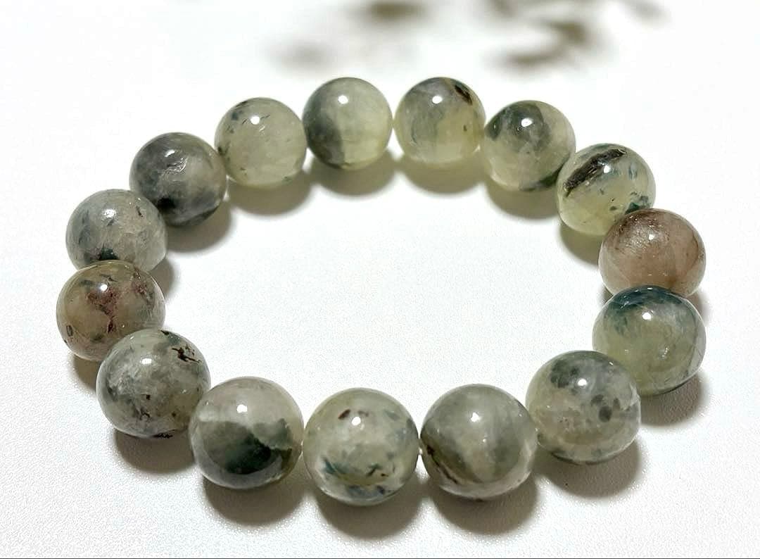 夢幻品質　地球創生の神秘と宇宙の輝きを宿す奇跡の鉱物　グランアースシードライト