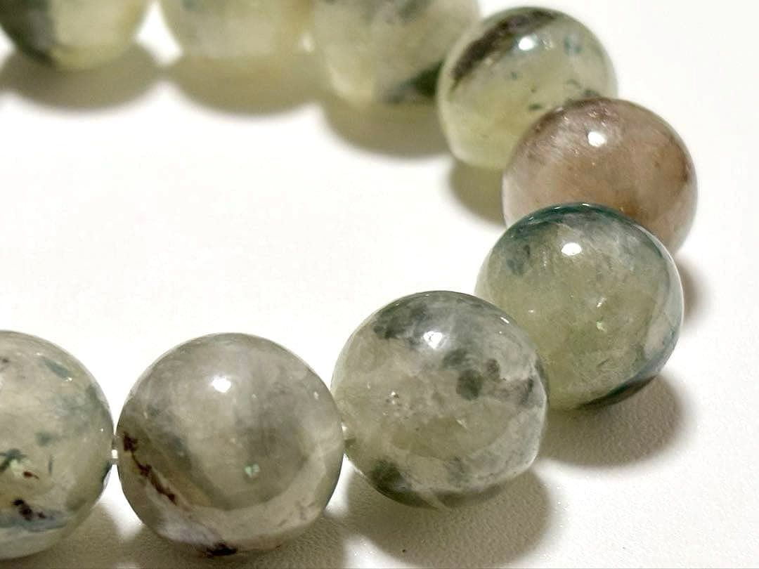 夢幻品質　地球創生の神秘と宇宙の輝きを宿す奇跡の鉱物　グランアースシードライト