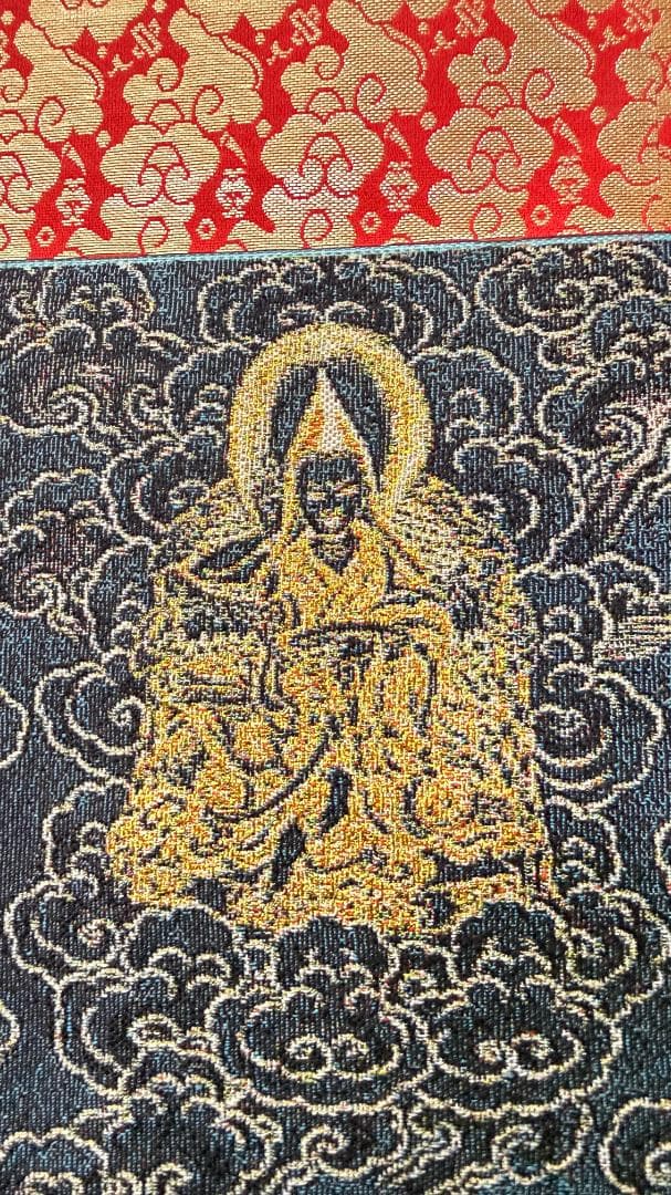 「密教曼荼羅 金泥細密画 掛軸」「金泥」「細密」「密教」「曼荼羅」「錦織表装」