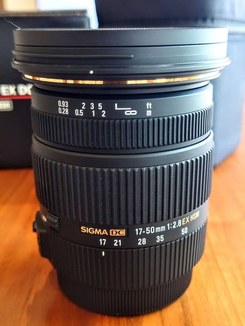 SIGMA 17-50mm F2.8 EX DC OS HSM　キャノンEf用