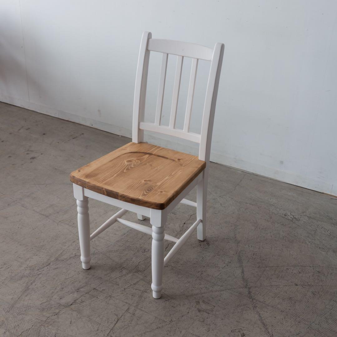 ダイニングチェア　パイン材