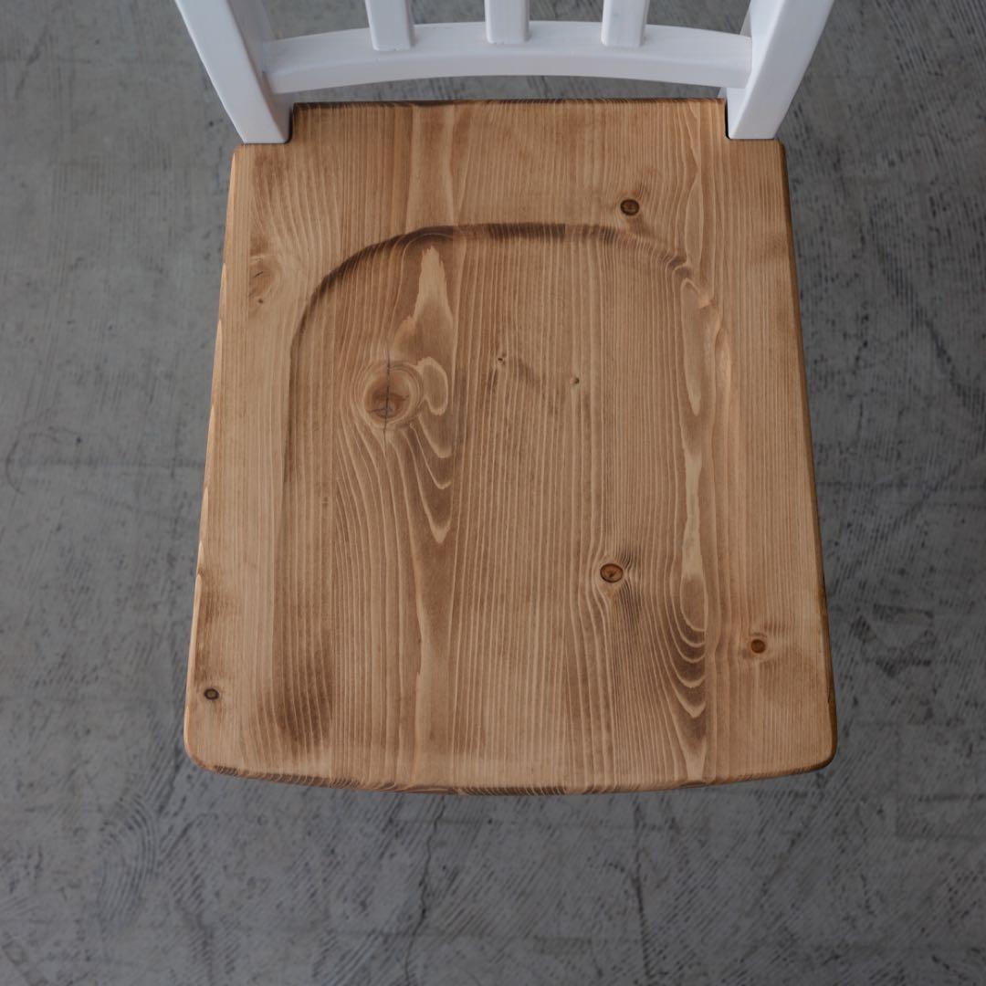 ダイニングチェア　パイン材