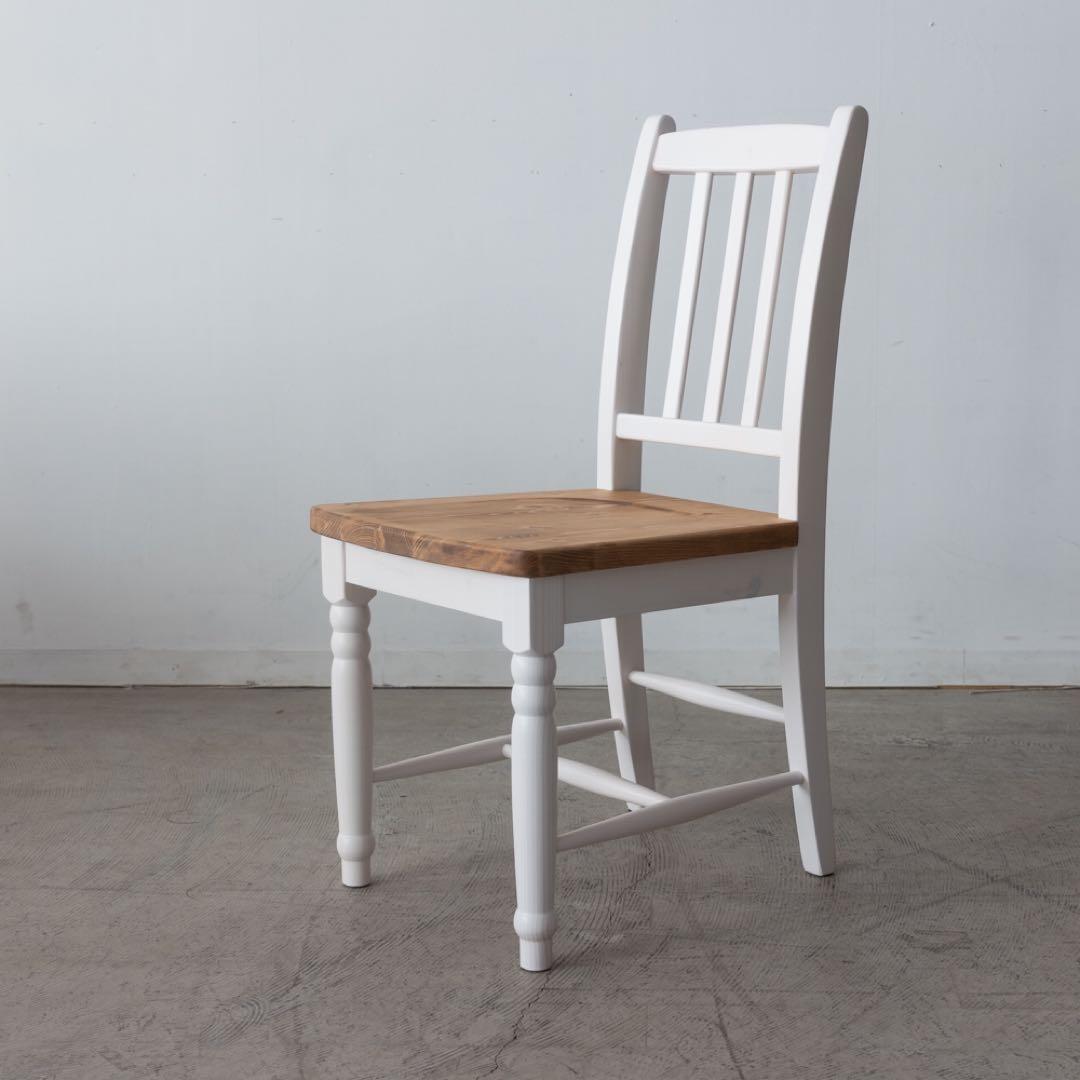 ダイニングチェア　パイン材