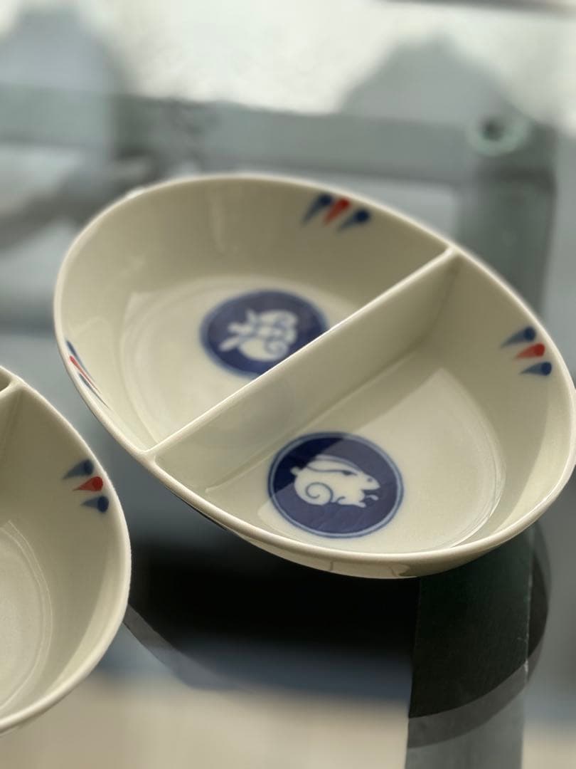 二つ仕切り皿 ウサギデザイン2個セット