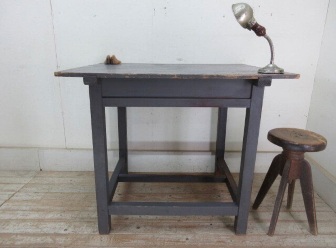 アンティーク 古いペンキの剥げたデスク グレーペイントカフェ什器 古家具