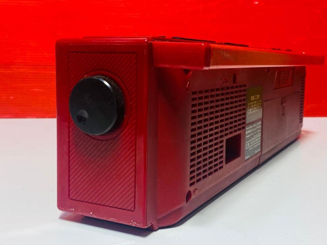 HITACHI 赤 ダブルカセット ステレオプレーヤー TRK-W105