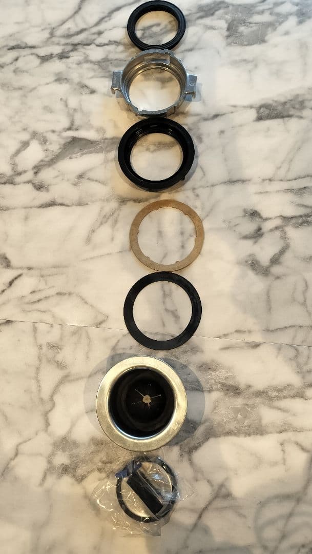 ディスポーザー