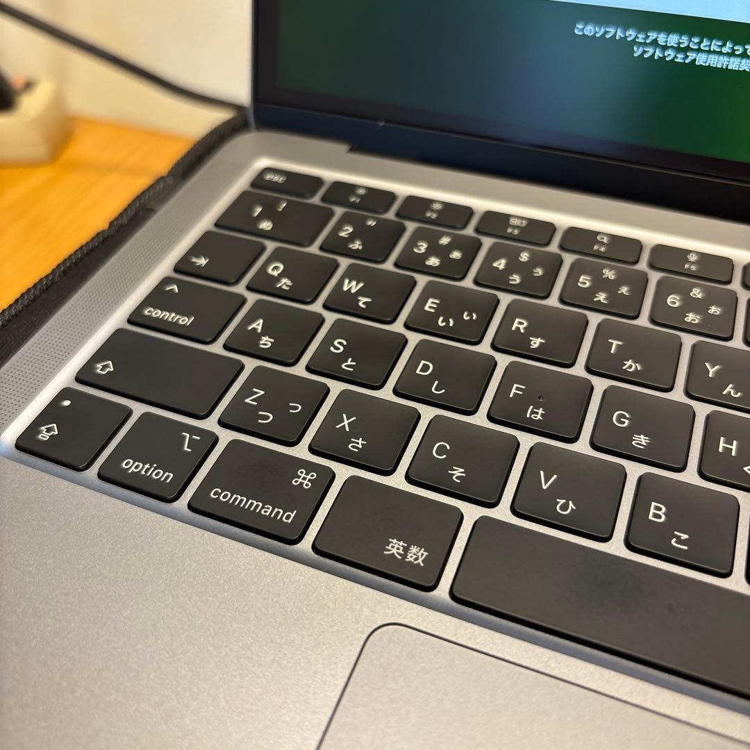 Apple MacBook Air 2020 M1 箱ケース付き