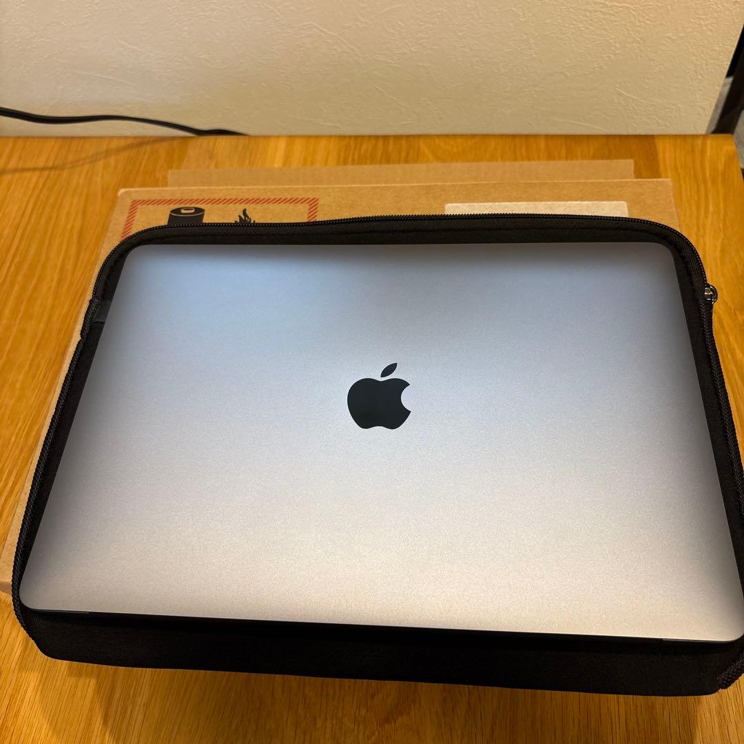 Apple MacBook Air 2020 M1 箱ケース付き