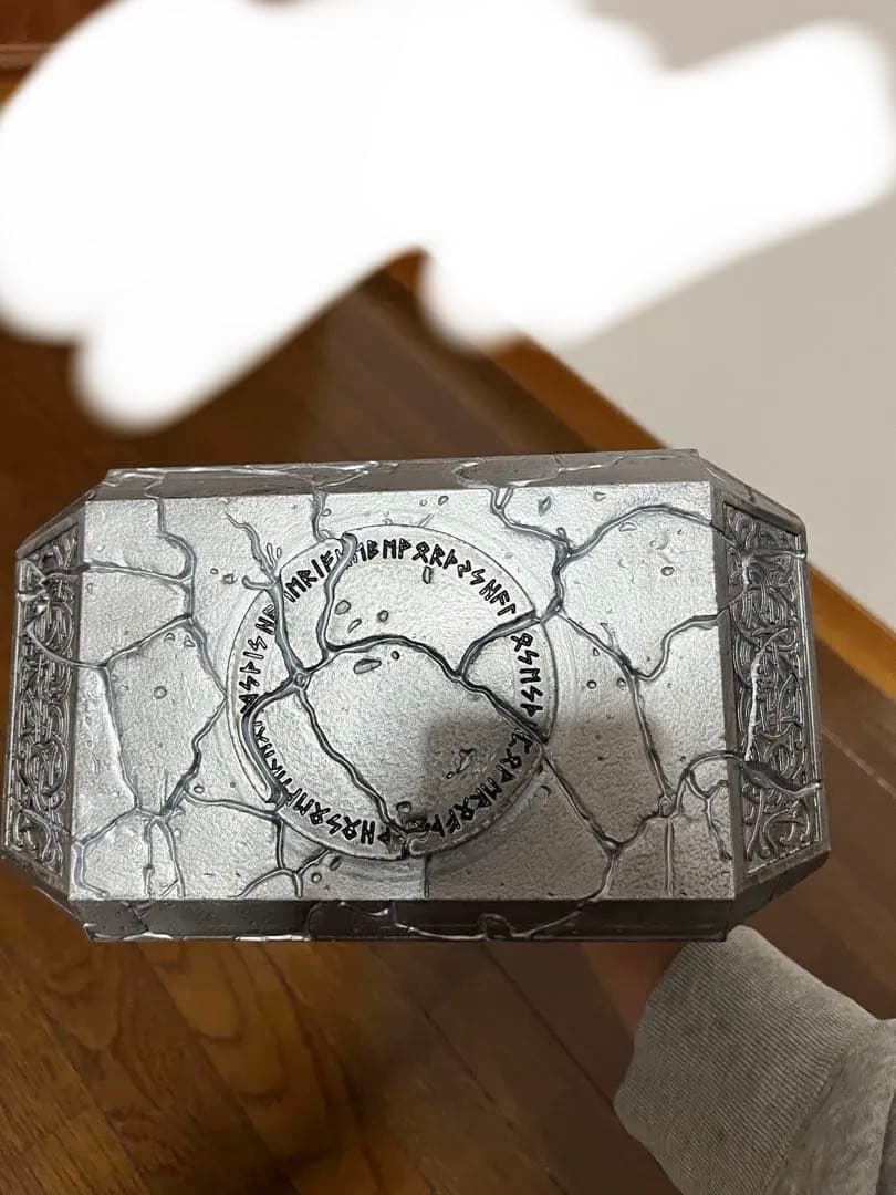 ムジョルニア ハズブロ ソー ハンマー