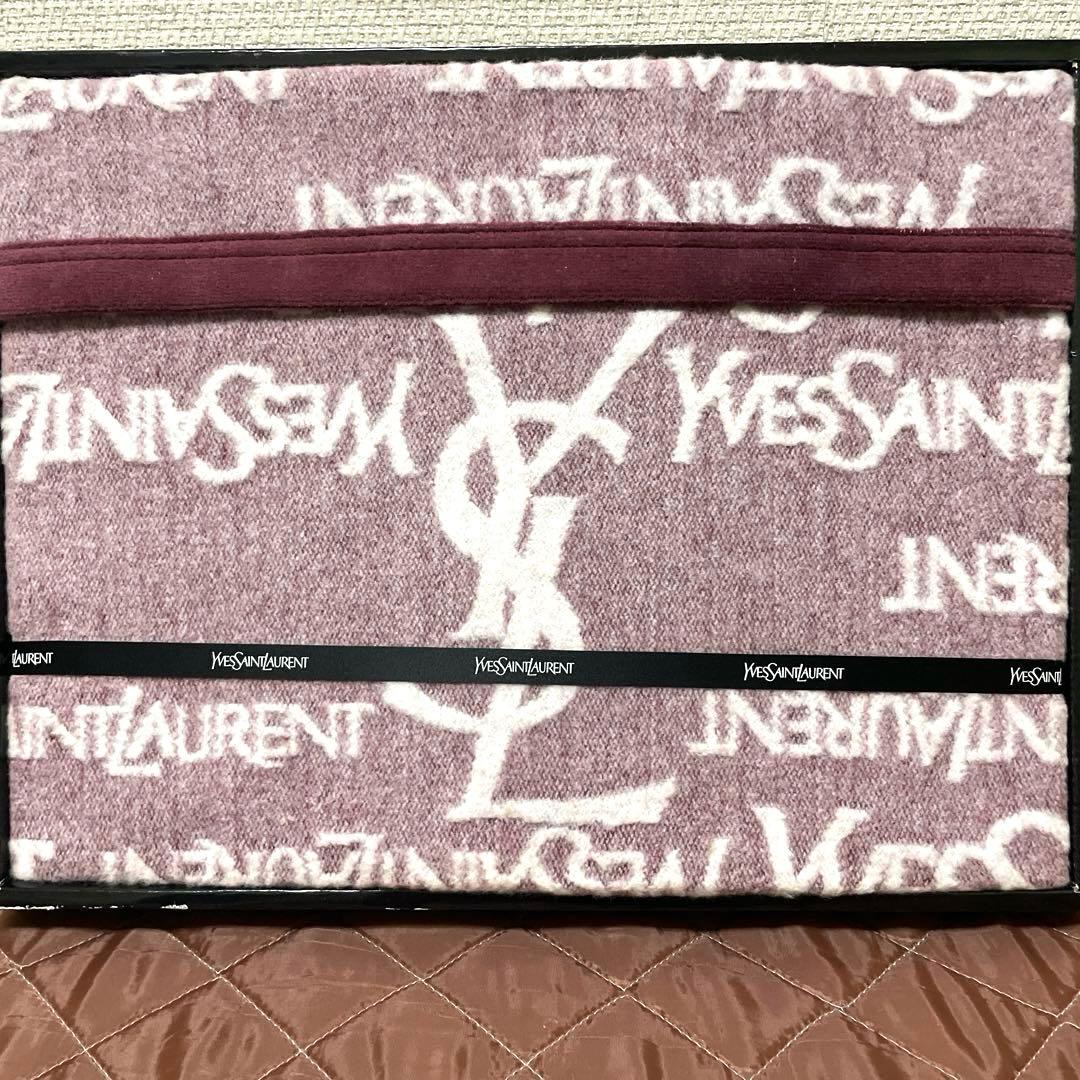 イヴサンローラン 綿毛布