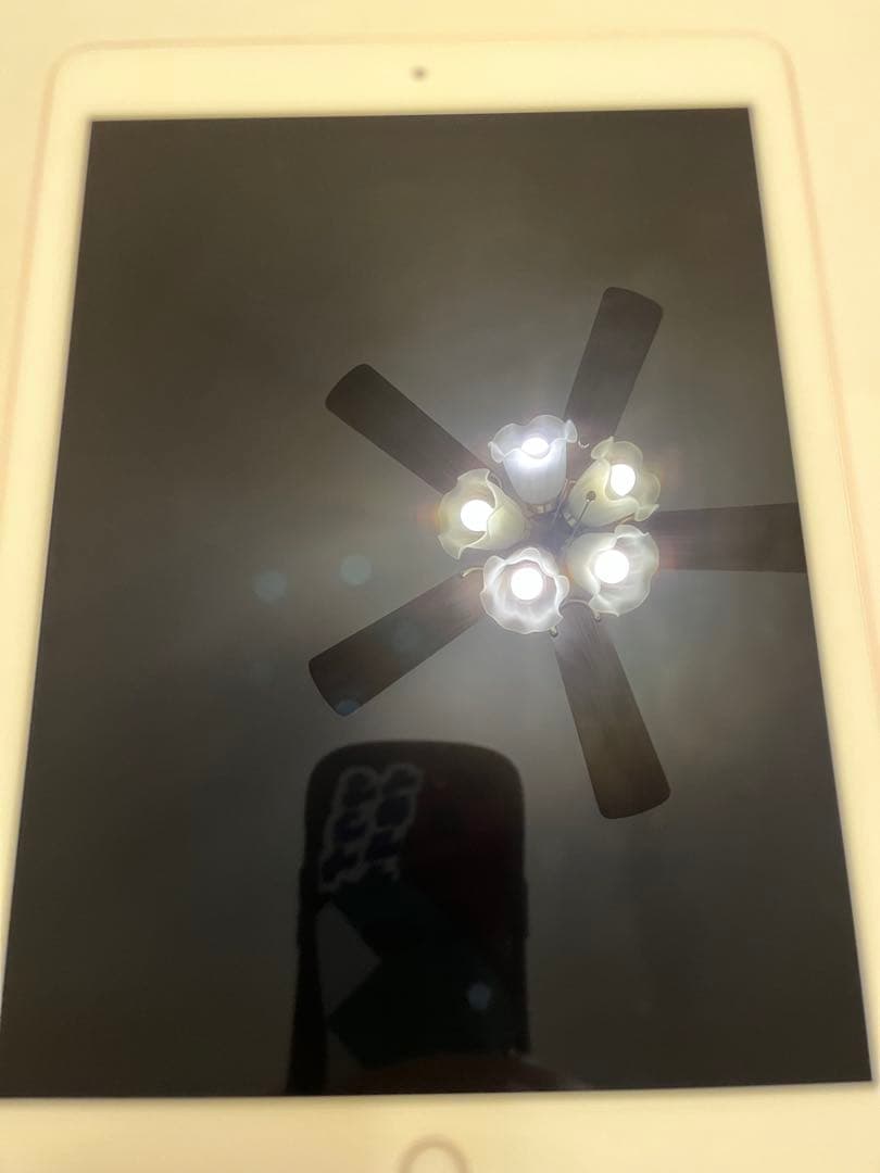 ク*ン様 【美品】iPad Pro 9.7インチ 32GB ローズゴールド（SI