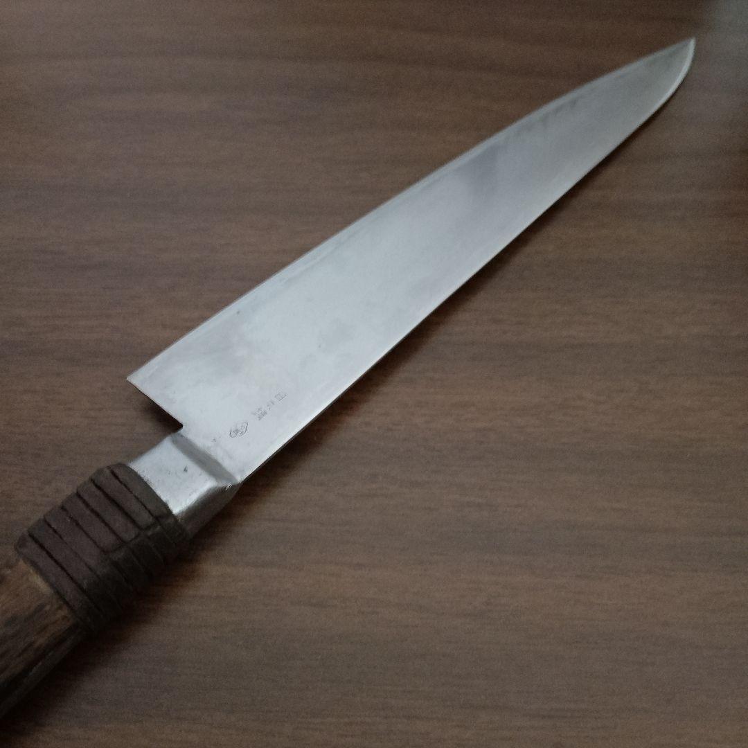 和包丁　関の包丁　日本鋼　三徳包丁　刀のような切れ味