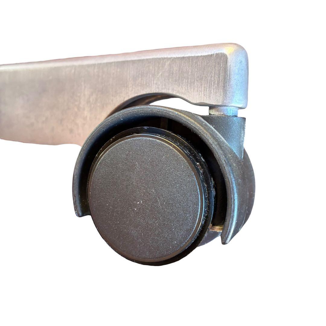 【名作】Engelbrechts KEVIチェア 北欧 デザイナーズチェア 赤