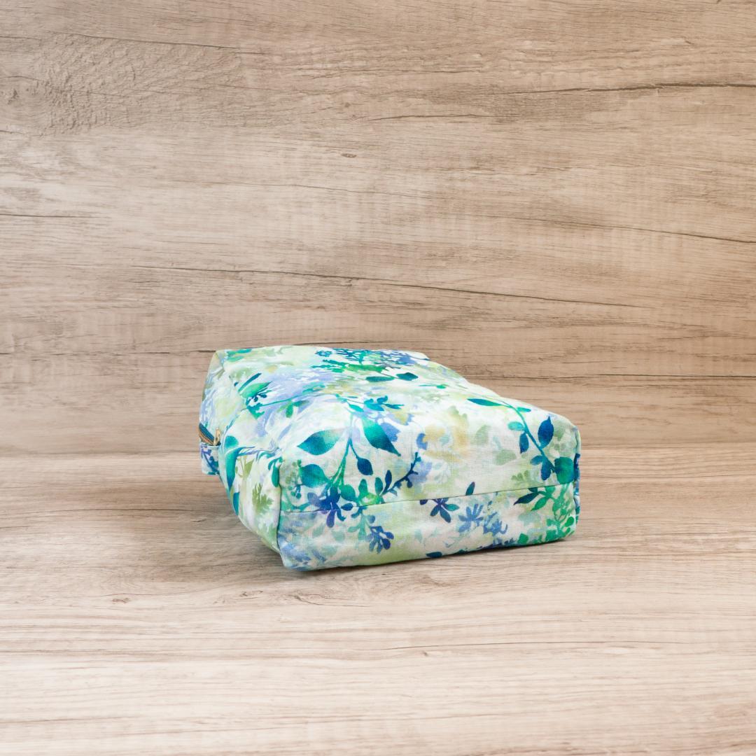 【手帳ポーチ／サイズ1】Leaf・グリーン（たくさん入るタイプ）