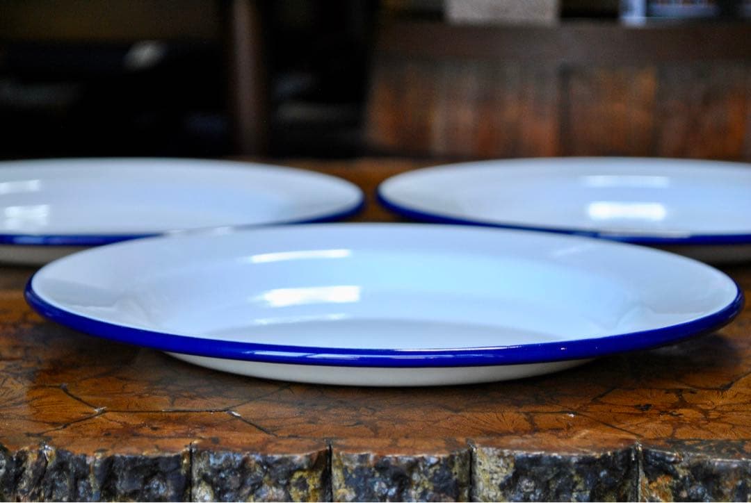 FALCON英国伝統ホーロー食器プレート3枚セット【ホワイトwithブルーリム】