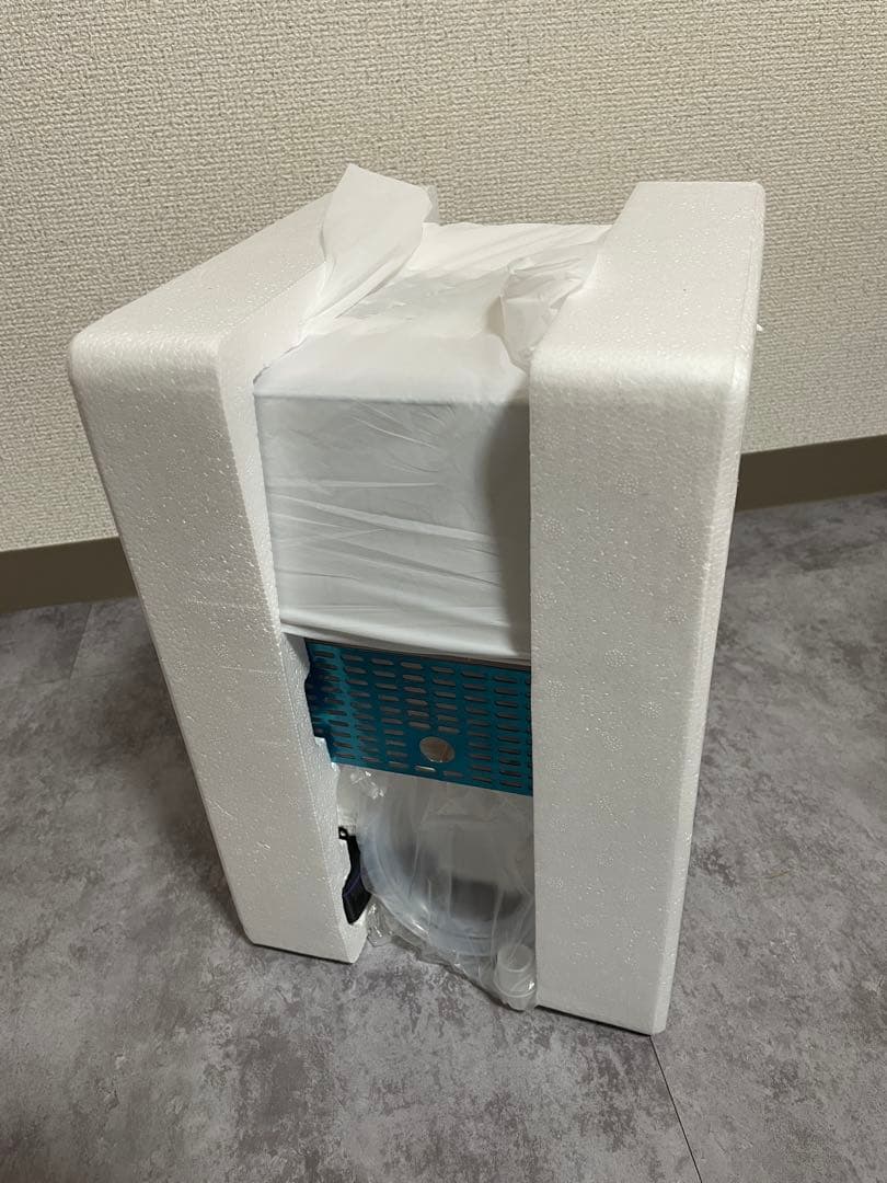 卓上ウォーターサーバー　【ホワイト】