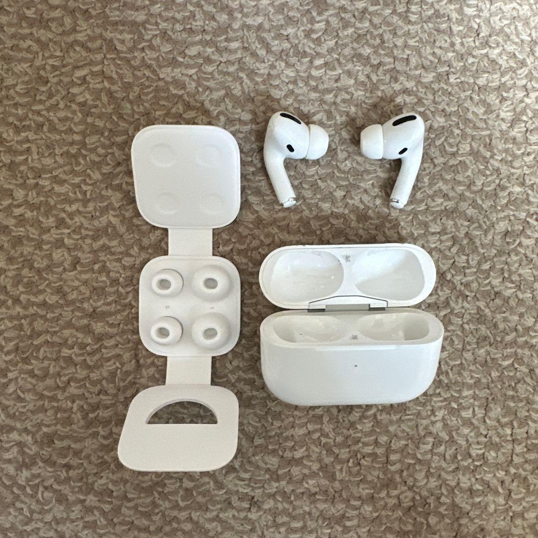 AirPodsPro本体充電ケース付き、ノイキャン、外部取り込み問題なし