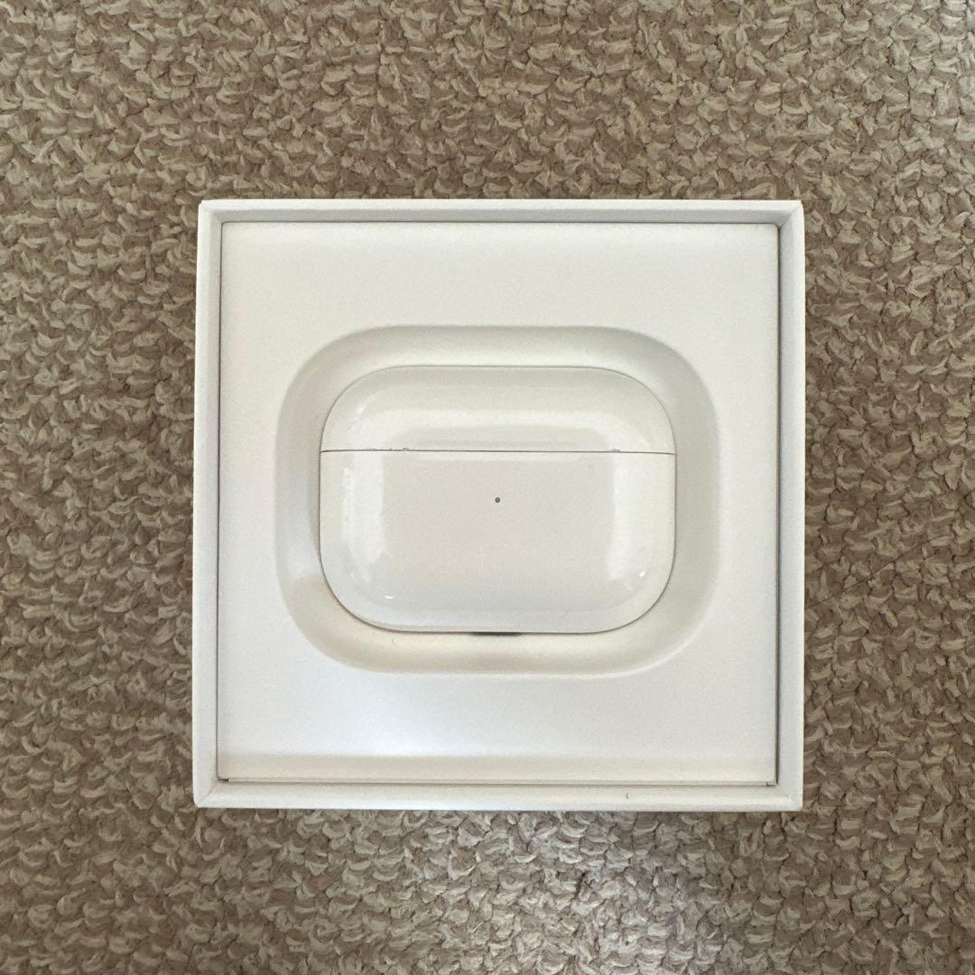 AirPodsPro本体充電ケース付き、ノイキャン、外部取り込み問題なし