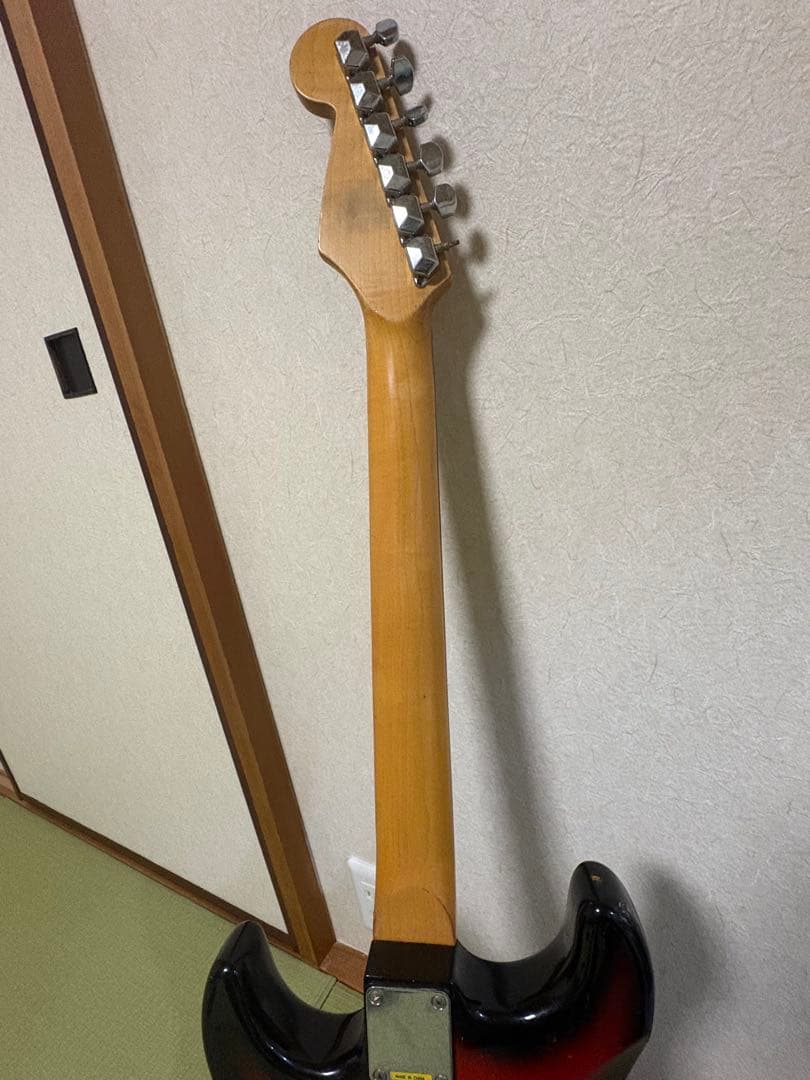 Vintage エレキギター　レッド