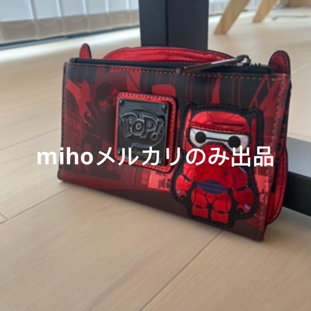 日本未発売？ Loungeflyディズニー ベイマックス 財布