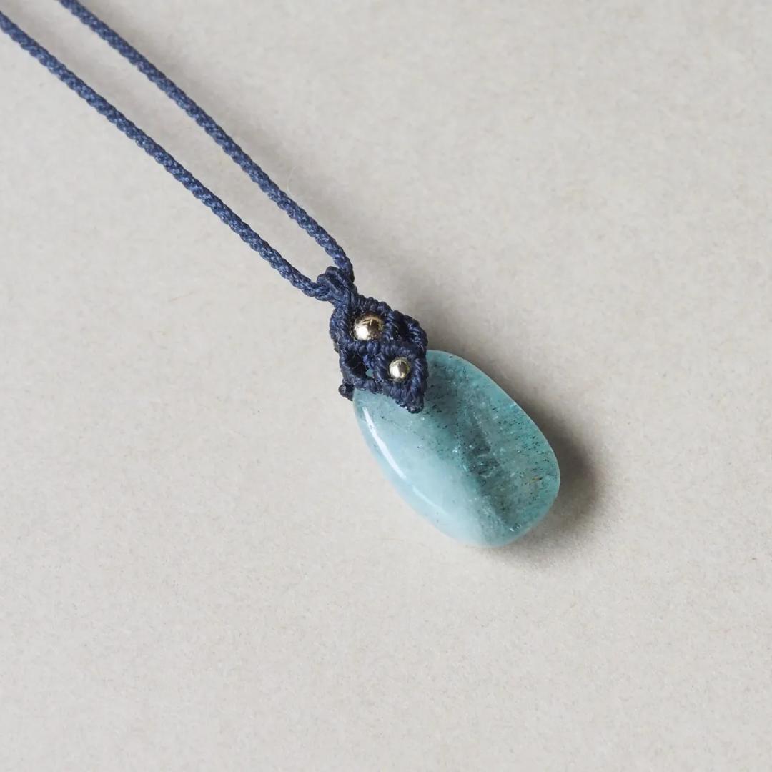 アクアマリン マクラメ ネックレス
