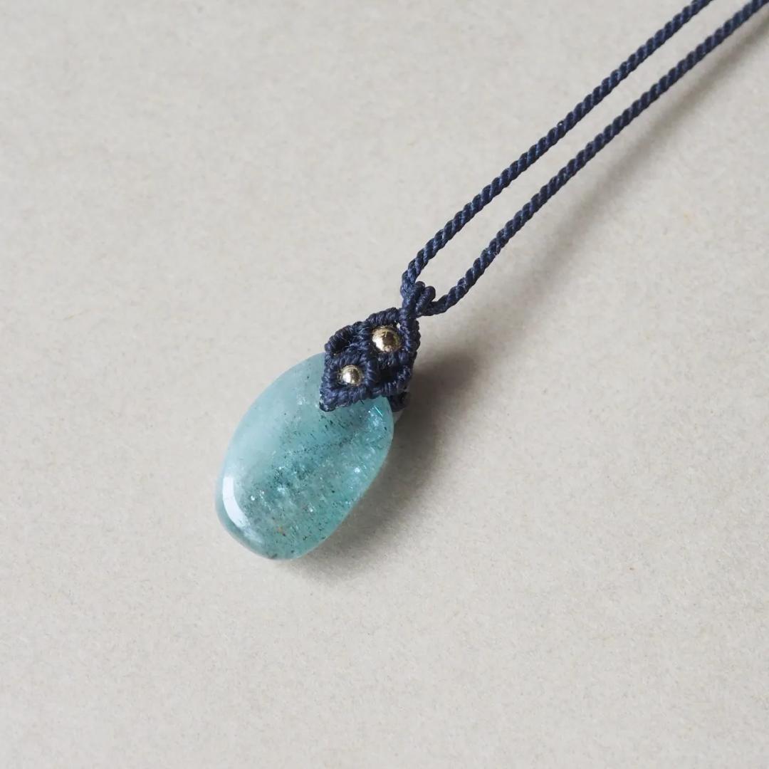 アクアマリン マクラメ ネックレス