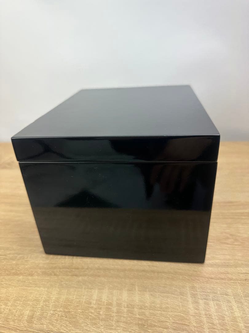 【五月人形】端午の節句　兜　新品　５号　赤糸縅兜