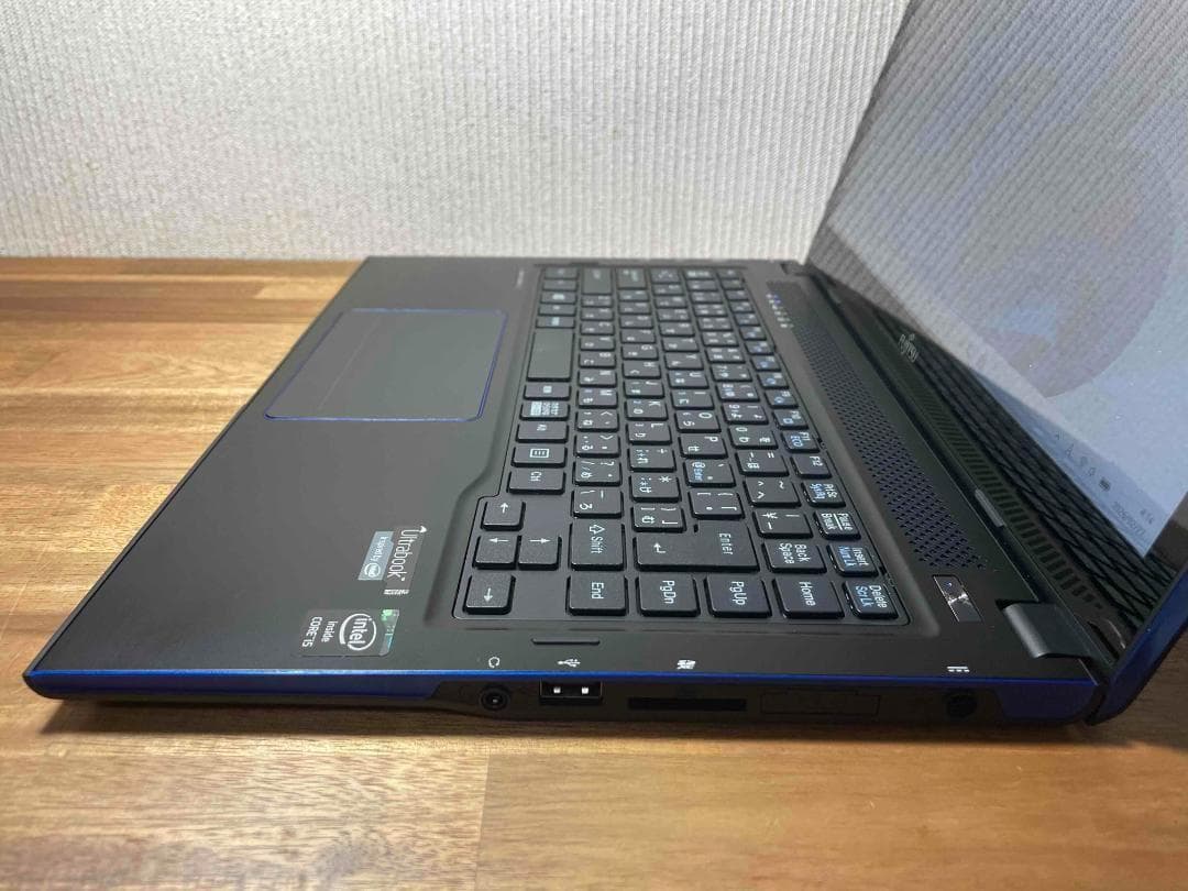 Win11 LIFEBOOK 13.3型 第4世代i5 8GB SSD160GB