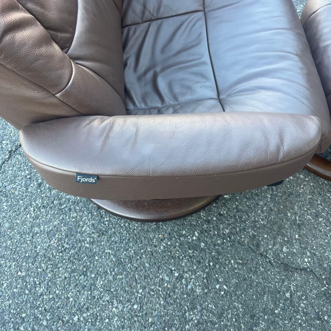 ②イエリアーダ フィヨルド 本革 リクライニングチェア オットマン レザー