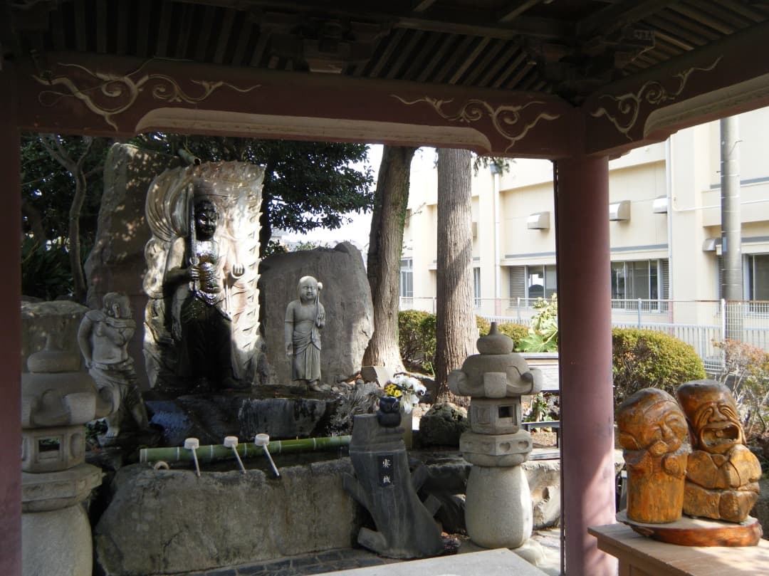 実写美⭕️【動作確認済】FUJIFILM 防水 FinePix Z33WP