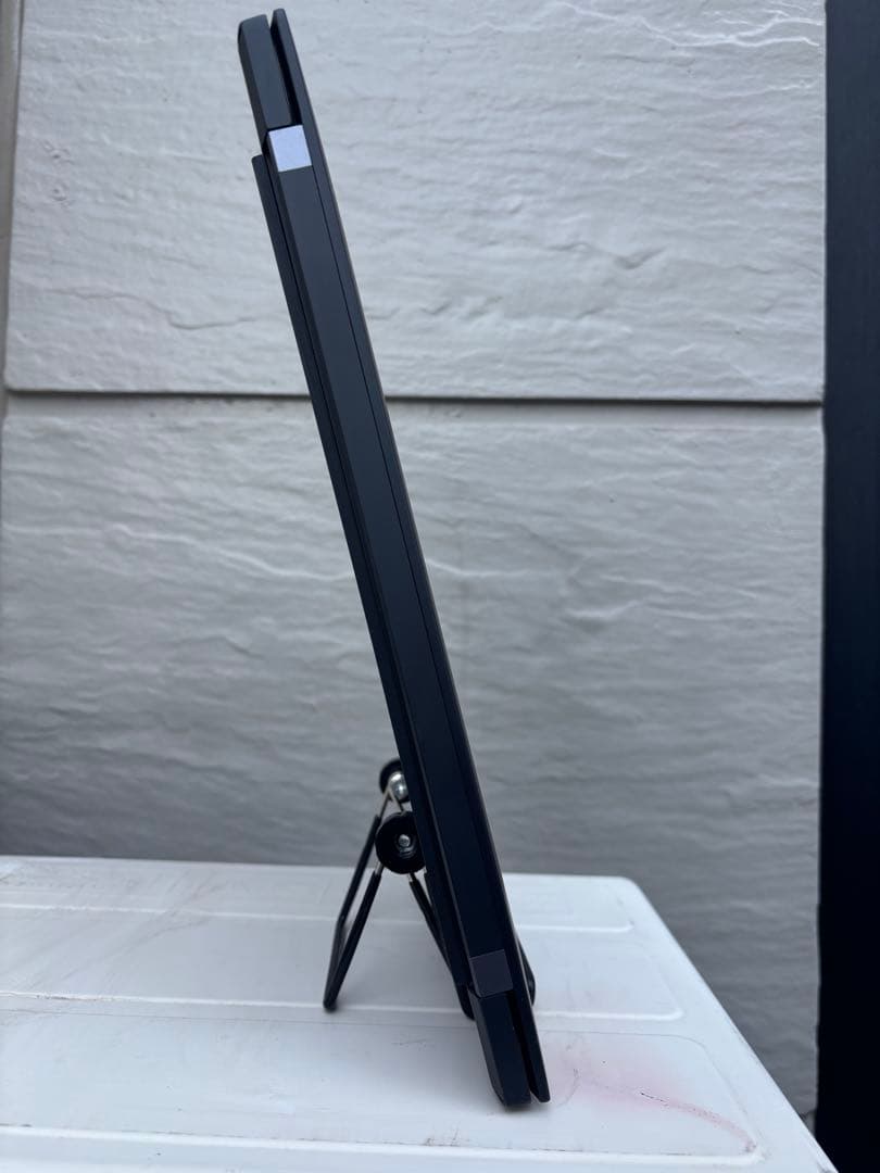 ThinkPad X1 Carbon Gen10 バッテリー100% 訳あり