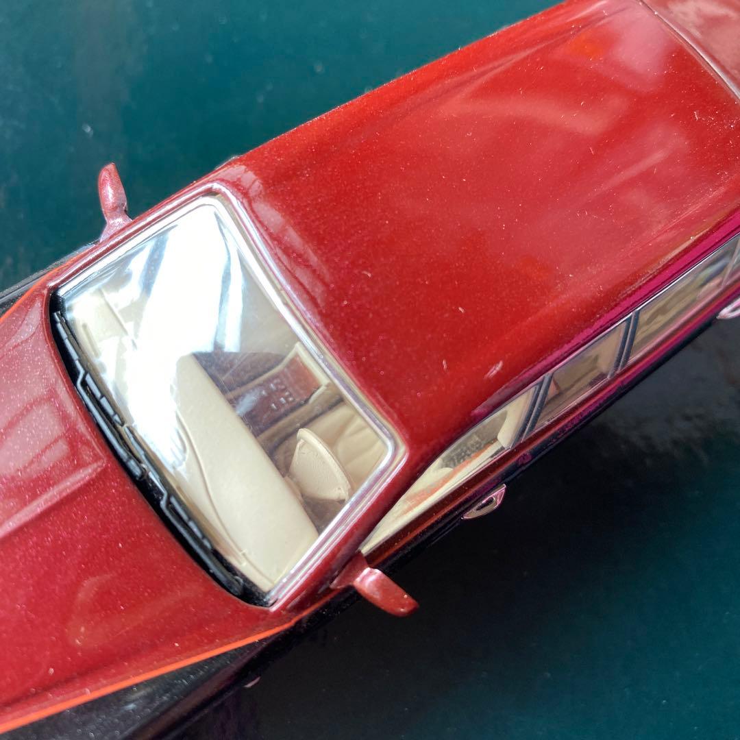 ベントレー　1/43  ブラック/ダークレッド