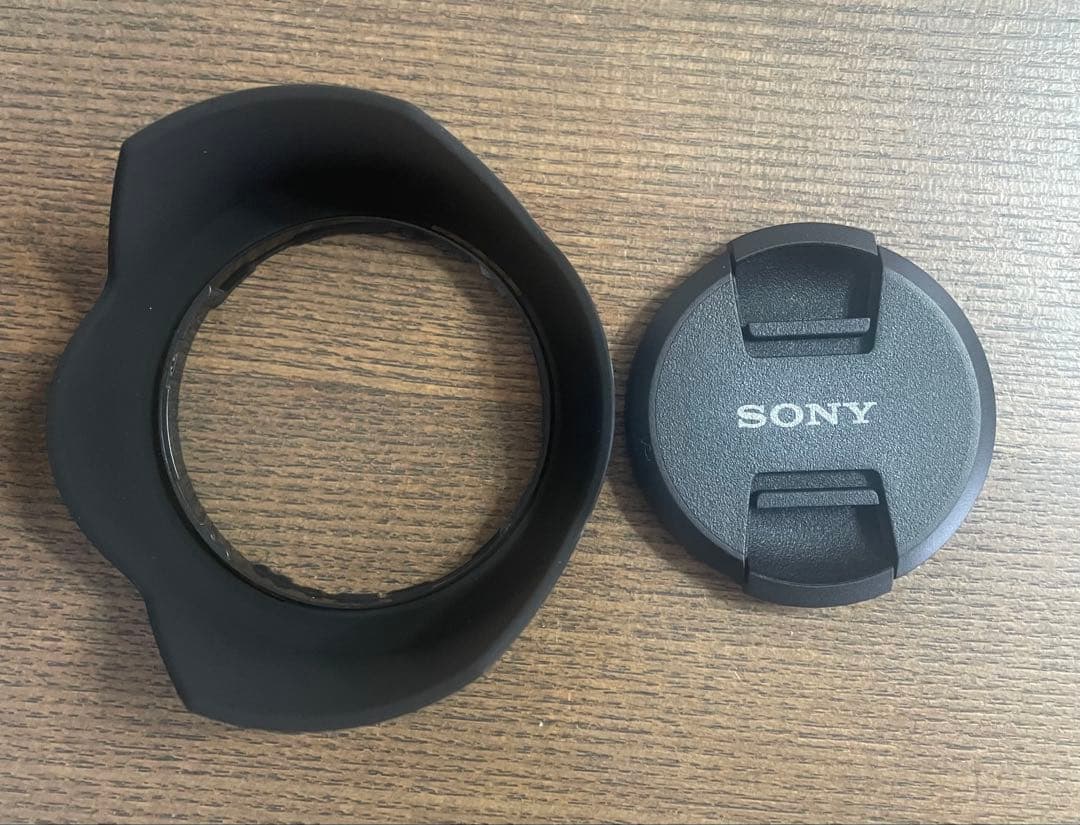 ソニー SONY FE 28-70mm F3.5-5.6 OSS レンズ　新品