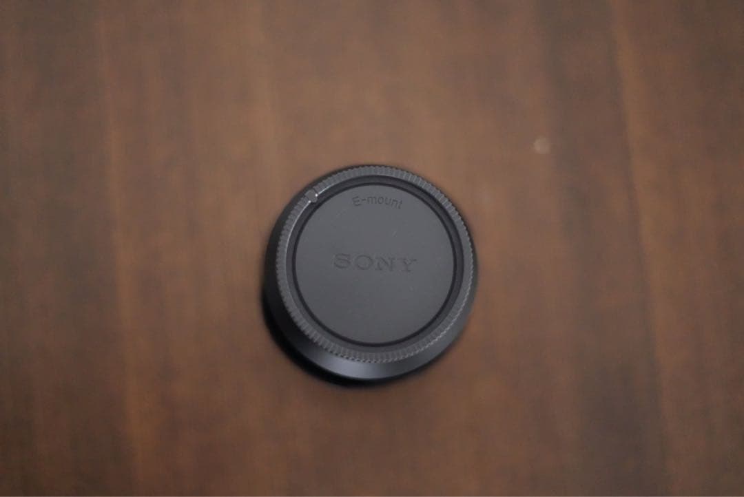 ソニー SONY FE 28-70mm F3.5-5.6 OSS レンズ　新品