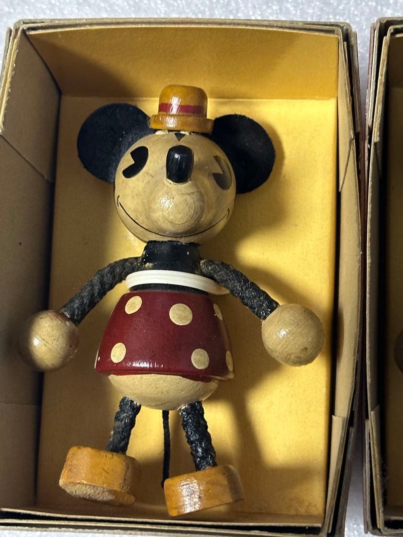 ミッキーマウス & ミニーマウス 木製フィギュア ヤングエポック社 ペア