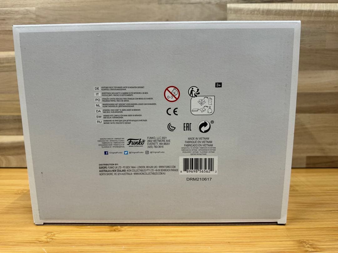 Funko Pop! ジョーズ- Shark Eating Boat #1145