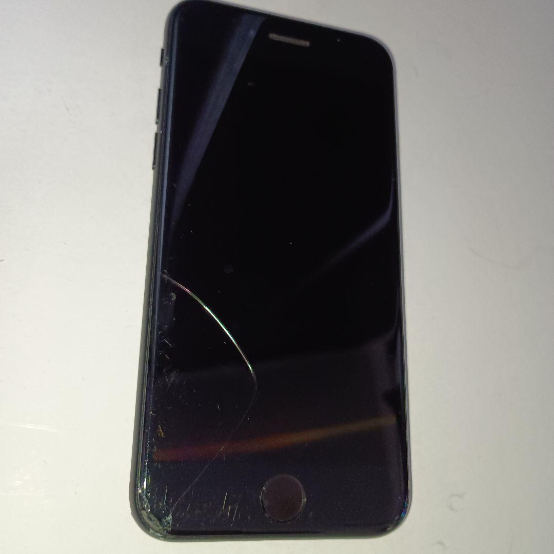 iPhone SE第2世代(2020)　ブラック