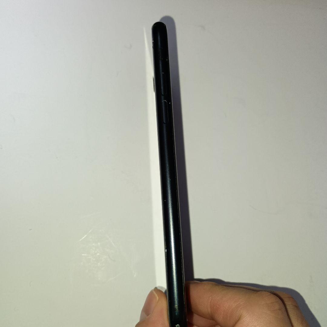 iPhone SE第2世代(2020)　ブラック