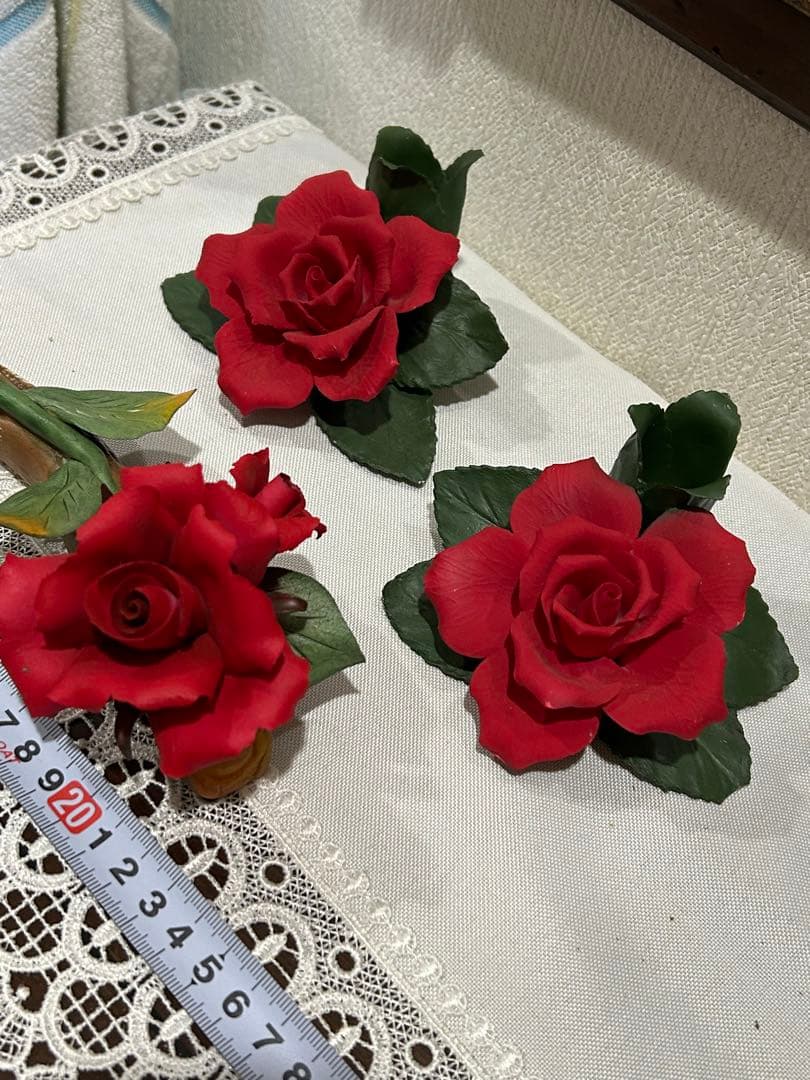 カポディモンテ　イタリア　陶花　薔薇バラ　置物　オブジェ