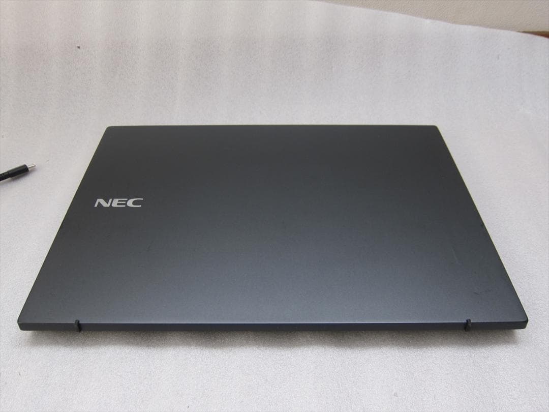 NEC Core i5-1155G7/8GB/SSD256GB/14型WUXGA