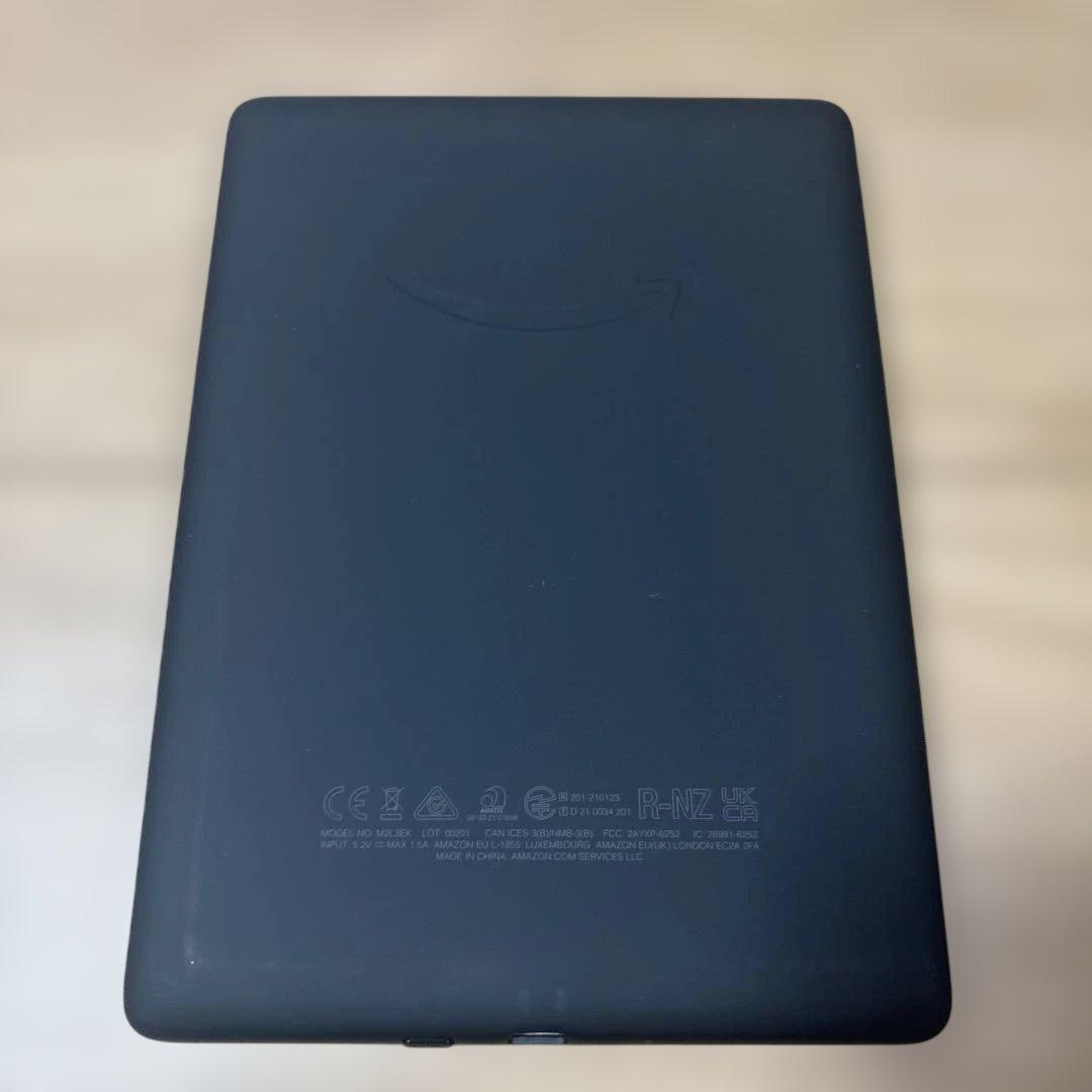 【美品】Kindle Paperwhite 第11世代 8GB ケース付き