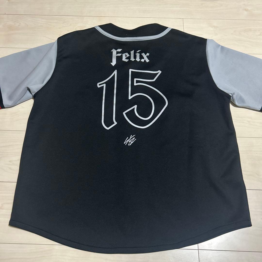 StrayKids スキズ dominATEフィリックス ユニフォームTシャツ