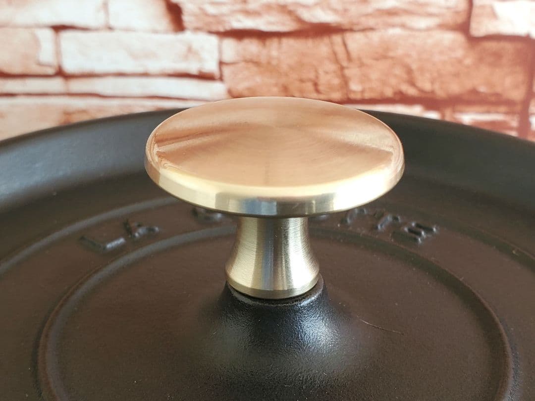 【祭日価格】staub　ピコ・ココット ラウンド 18cm ストウブ