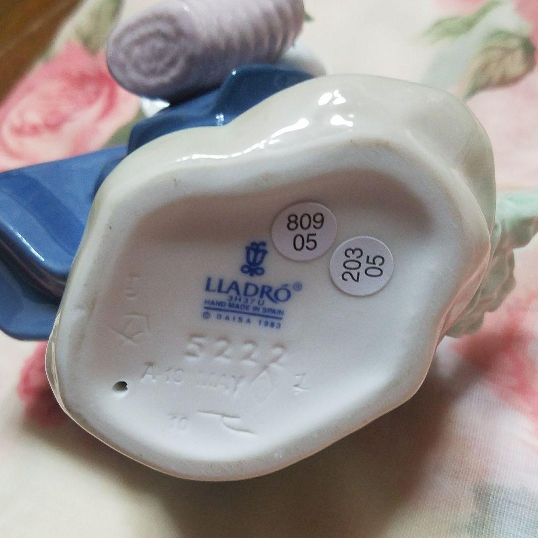 さらにさらに値下げ。リヤドロ☆リアドロきれいな花ばかり☆未使用