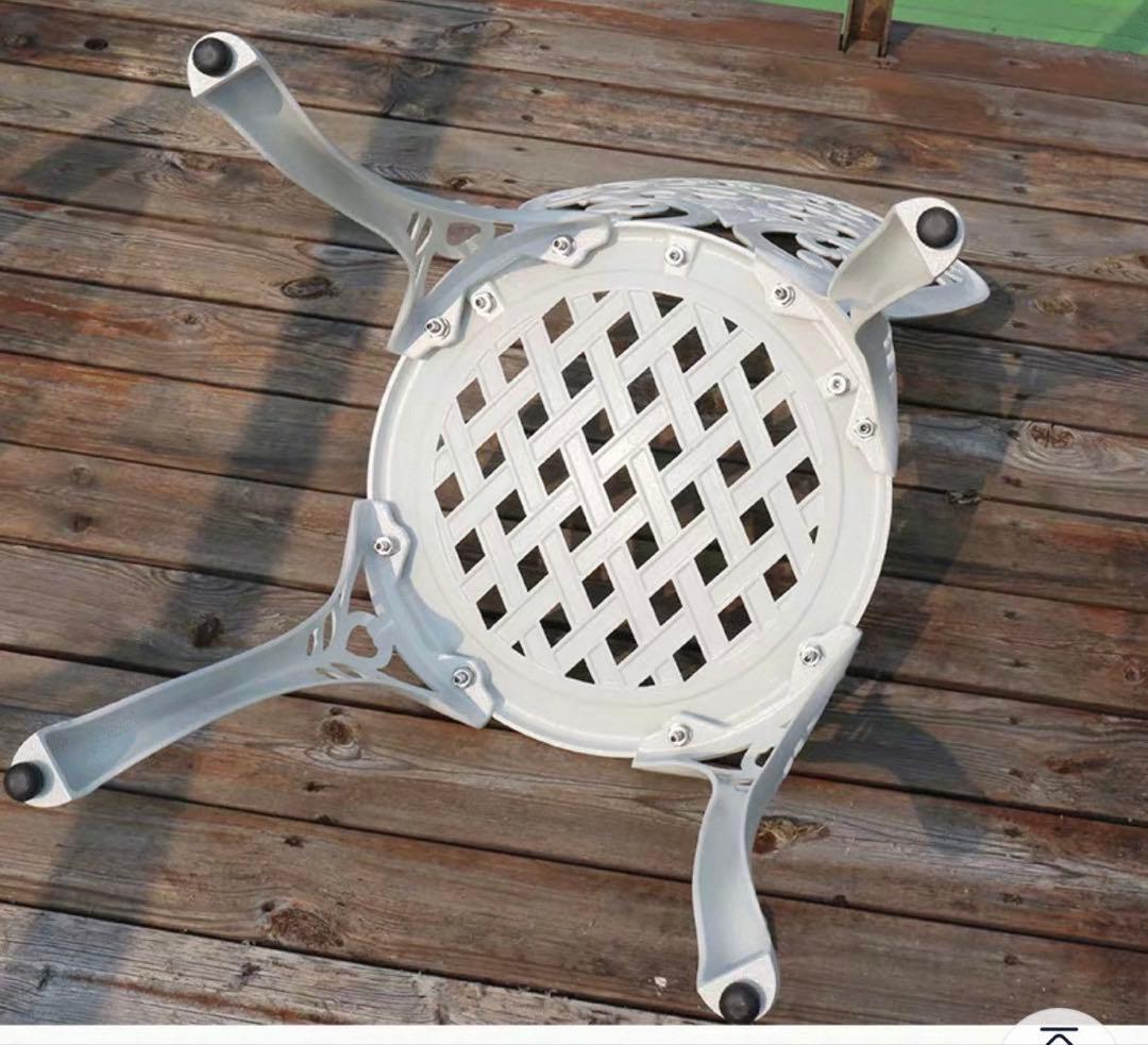 ガーデンチェア2点セット 丈夫　錆びにくい　屋外　屋内　兼用　白系