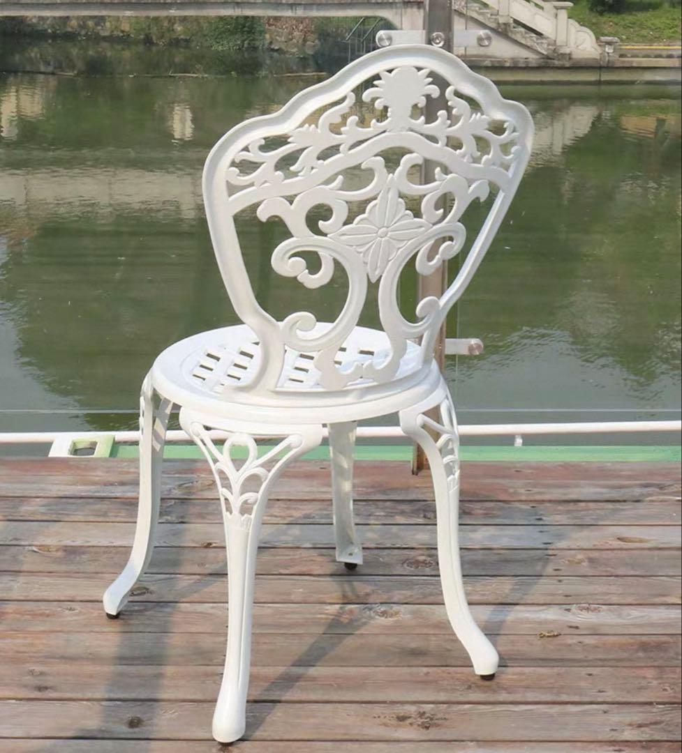 ガーデンチェア2点セット 丈夫　錆びにくい　屋外　屋内　兼用　白系